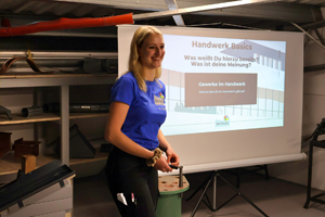 Schulklassen bei Dangel-Metall